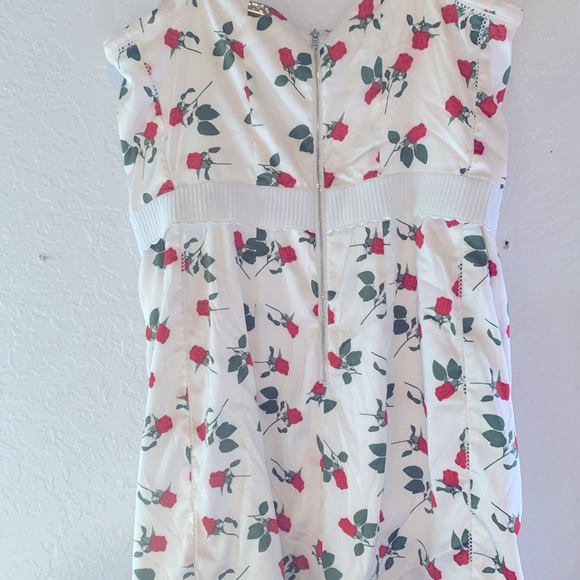 For love and lemons dress size large - Picture 6 of 8